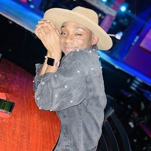 Meet your Posher, Joseph